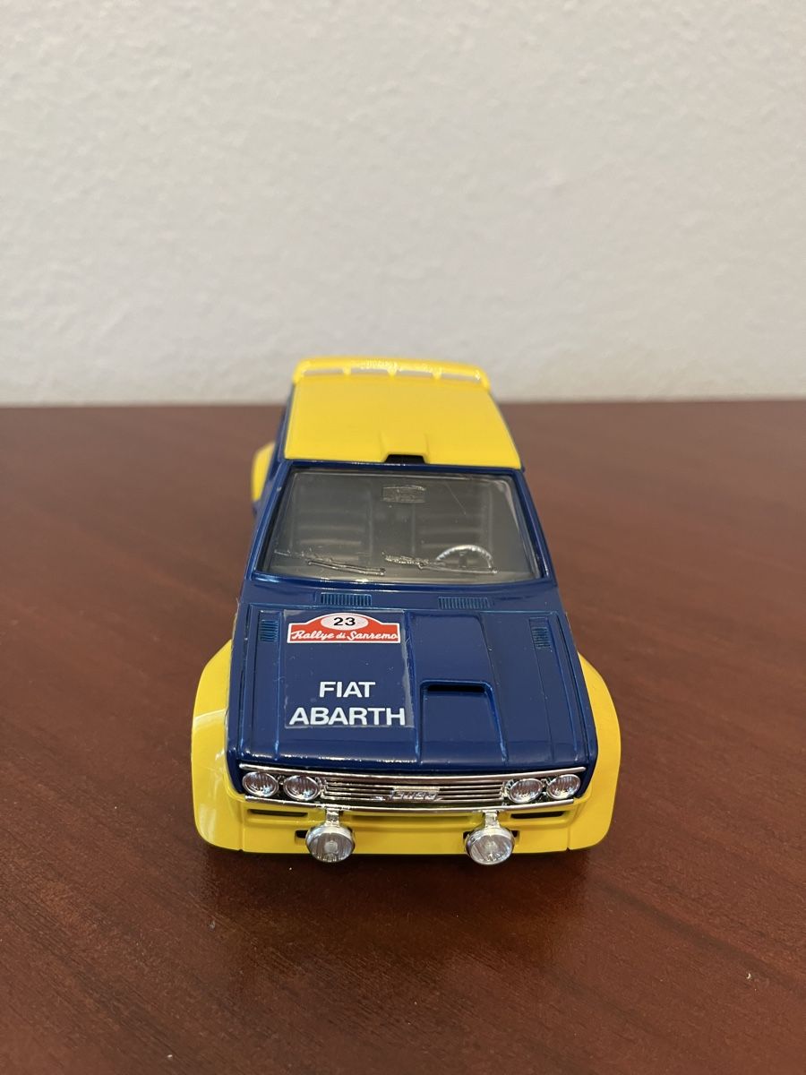 Bburago Modellini d'auto: Fiat Abarth Rallye Bburago – Usato da Wabern venduto da Housi78 1