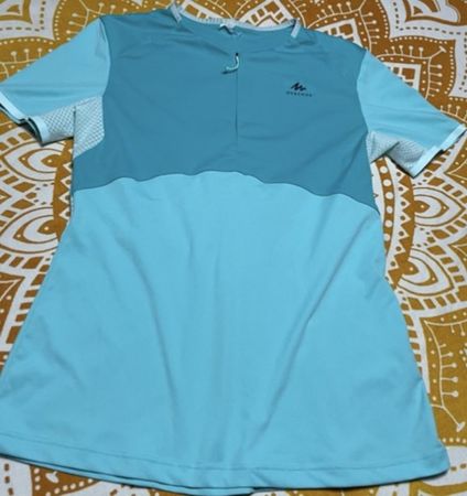 Maglietta sportiva Quechua, traspirante,tg S/M