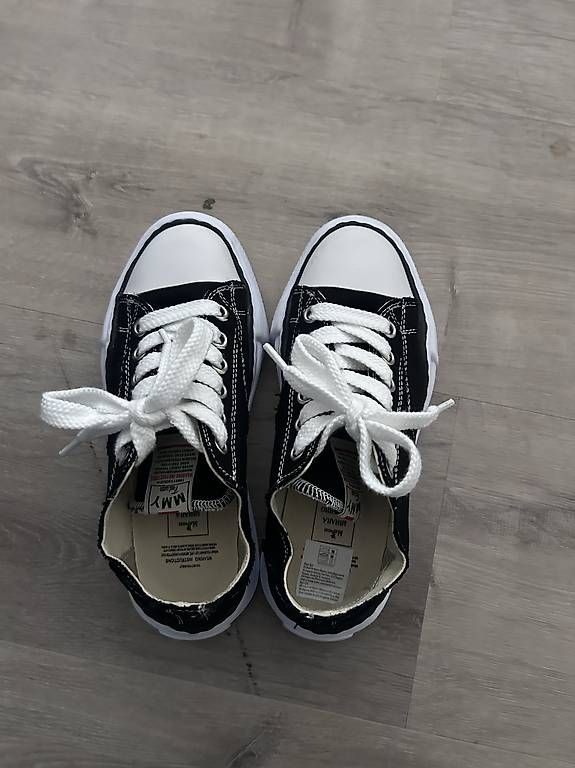Scarpe da donna: Maison Mihara  – Nuovo e nell'imballaggio originale da Lenzburg venduto da mir_rnb9 1