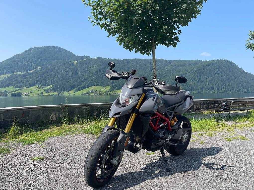 Strasse: DUCATI Hypermotard 950 SP – Gebraucht aus Regensdorf von Subigt81