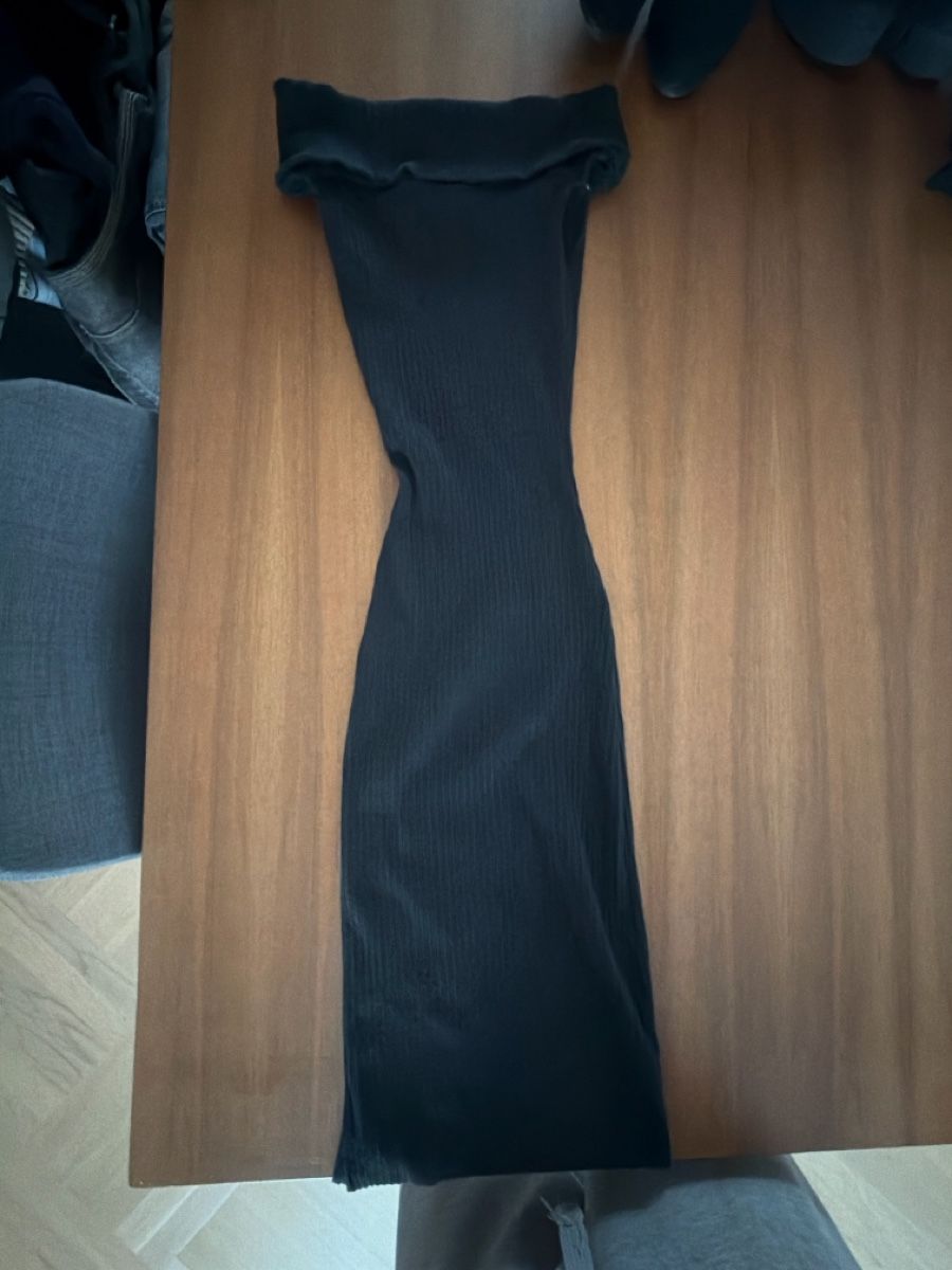 Pull&Bear Vestiti: Schwarzes Kleid – Nuovo (secondo la descrizione) da Dietikon venduto da me9_mh2j