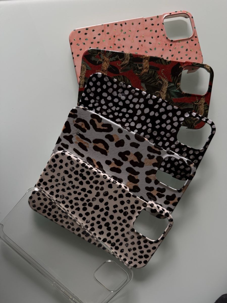 Apple Cover & Protezioni schermo: 5 x Handyhüllen / iPhone 12 Pro – Usato da Kilchberg ZH venduto da nad_z27b