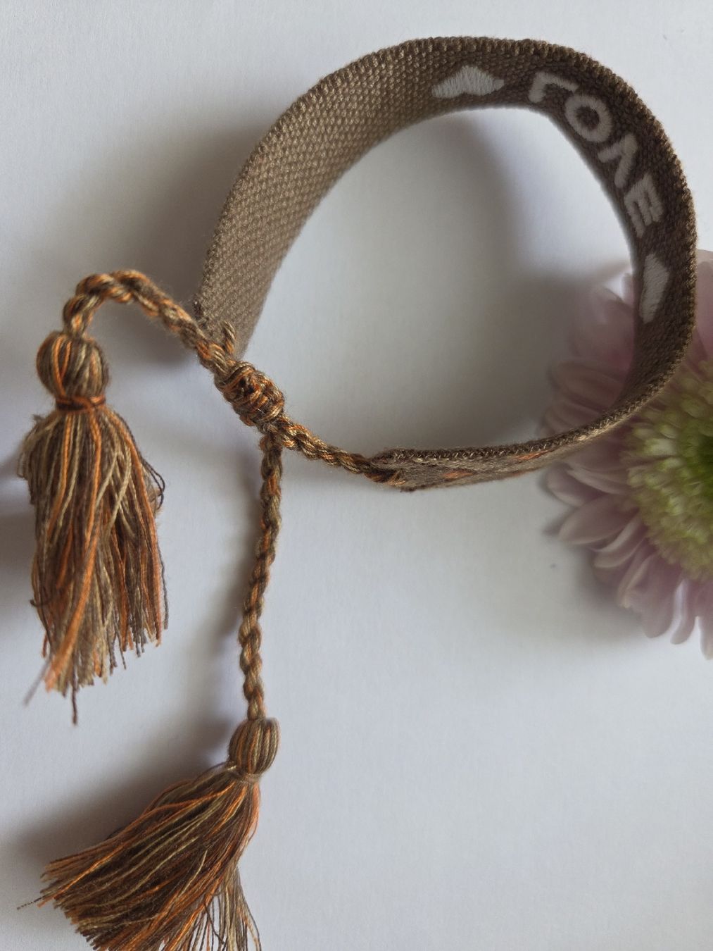 Bracciali & Braccialetti: Lässiges Schnurarmband "LOVE" – Nuovo (secondo la descrizione) da Bazenheid venduto da Han_06 1