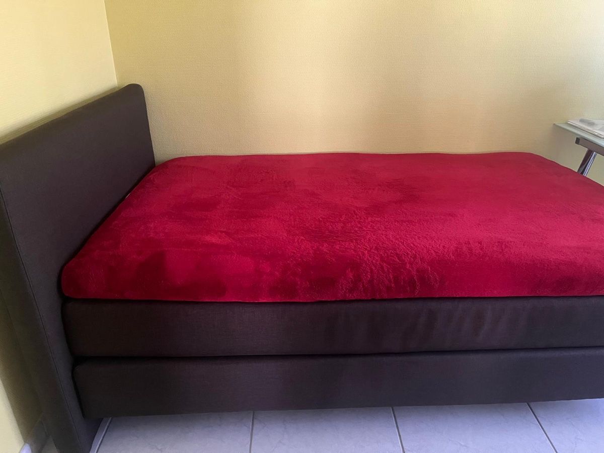Betten: Bett – Gebraucht aus Stansstad von Steinbock_3963 1