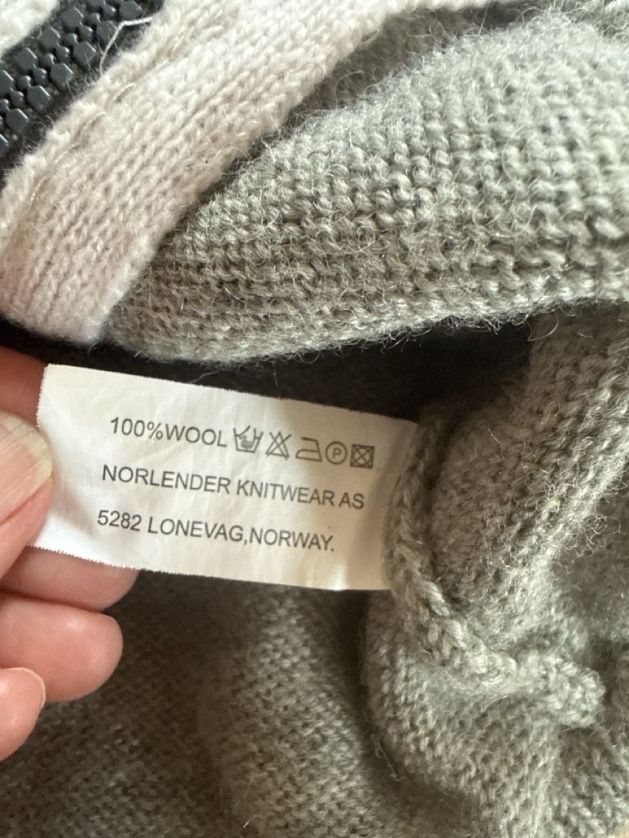 Maglioni & Felpe: Original Norweger Strickjacke 100% Wolle – Nuovo (secondo la descrizione) da Frauenfeld venduto da Mirabai 2