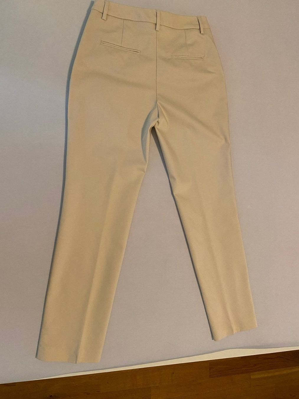 Benetton Pantaloni: Benetton Hose – Usato da Zürich venduto da Maki8 4