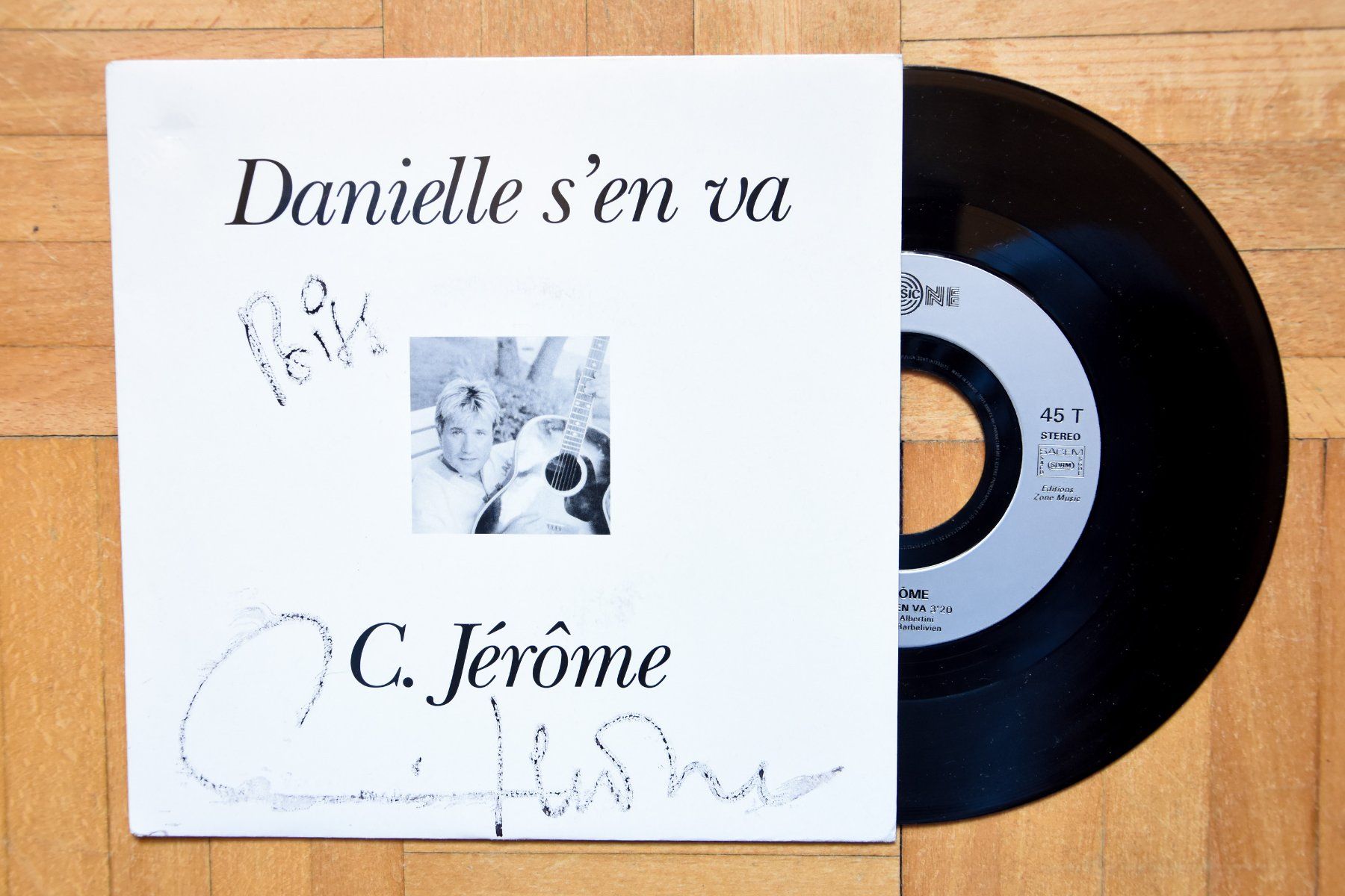 Autogramme: C. Jérôme - Lot Disques dédicacés – Gebraucht aus Belmont-sur-Yverdon von ag97 7