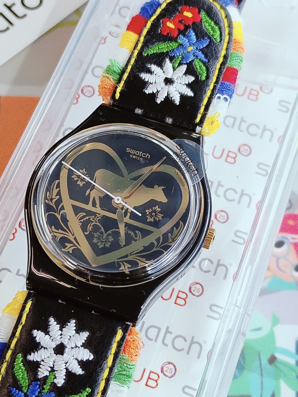 Swatch Montres: Neue Swatch "Die Glocke" full Set  – Neuf avec emballage d'origine à Biel/Bienne par Vintage-timearts