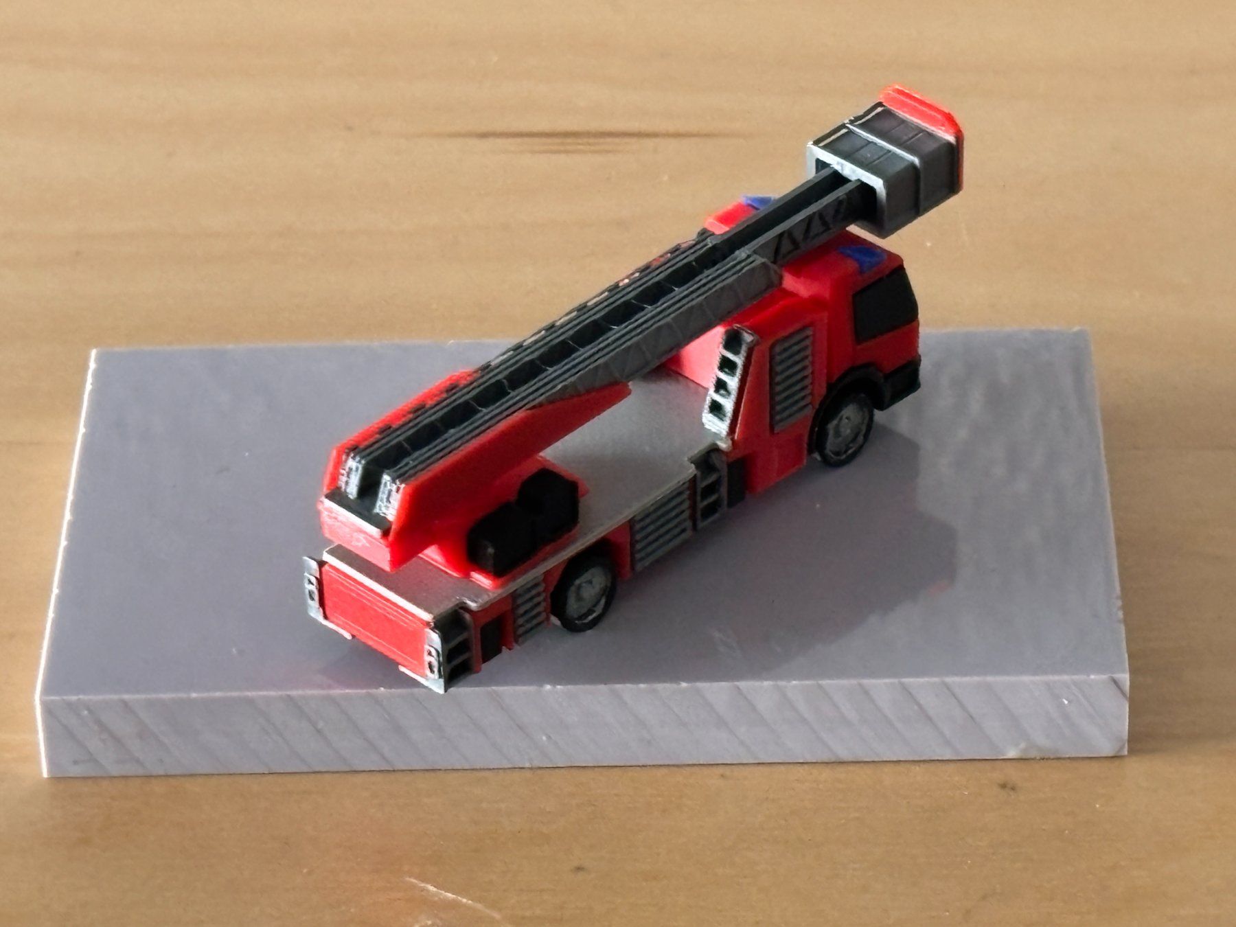 Modellini di ferrovie: Moderne Drehleiter 1:160 3D-Druck – Nuovo (secondo la descrizione) da Bülach venduto da h0slotch 3