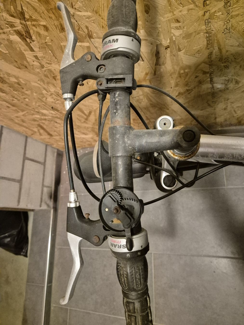 Biciclette: Fahrrad – Difettoso da Hörhausen venduto da Nuage81 5