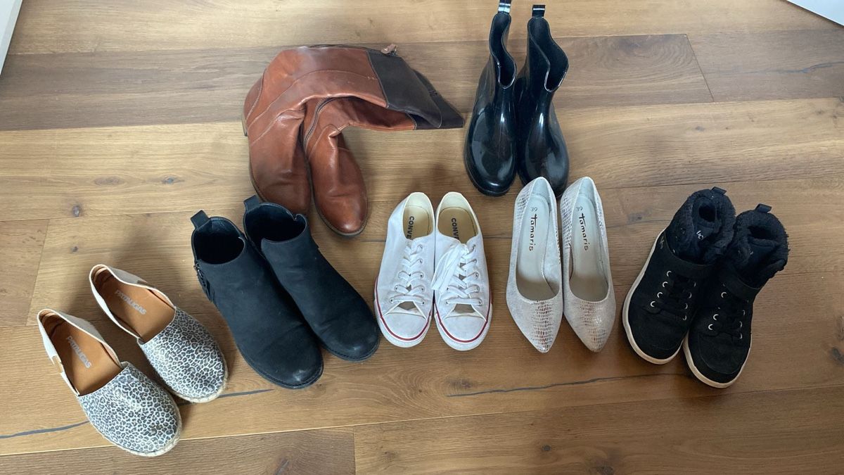 Scarpe da donna: Schuhset Damen Gr. 39 – Usato da Einsiedeln venduto da Grotzi