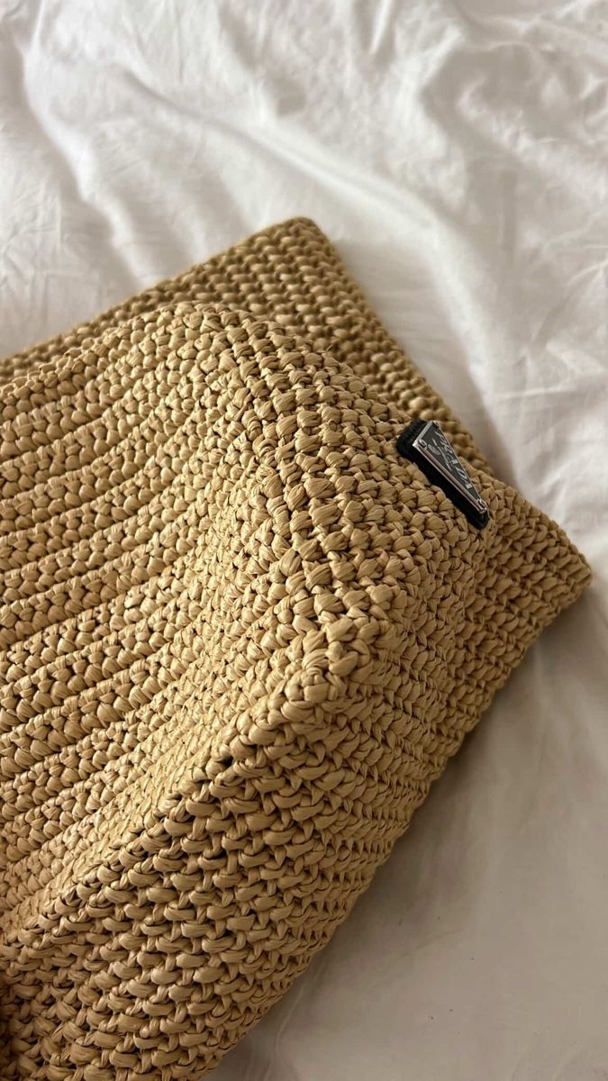 Altro per la casa: Prada raffia shopper bag korb – Usato da Basel venduto da hea_slg8 3