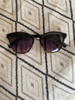 Lunettes de soleil femme élégantes et tendance