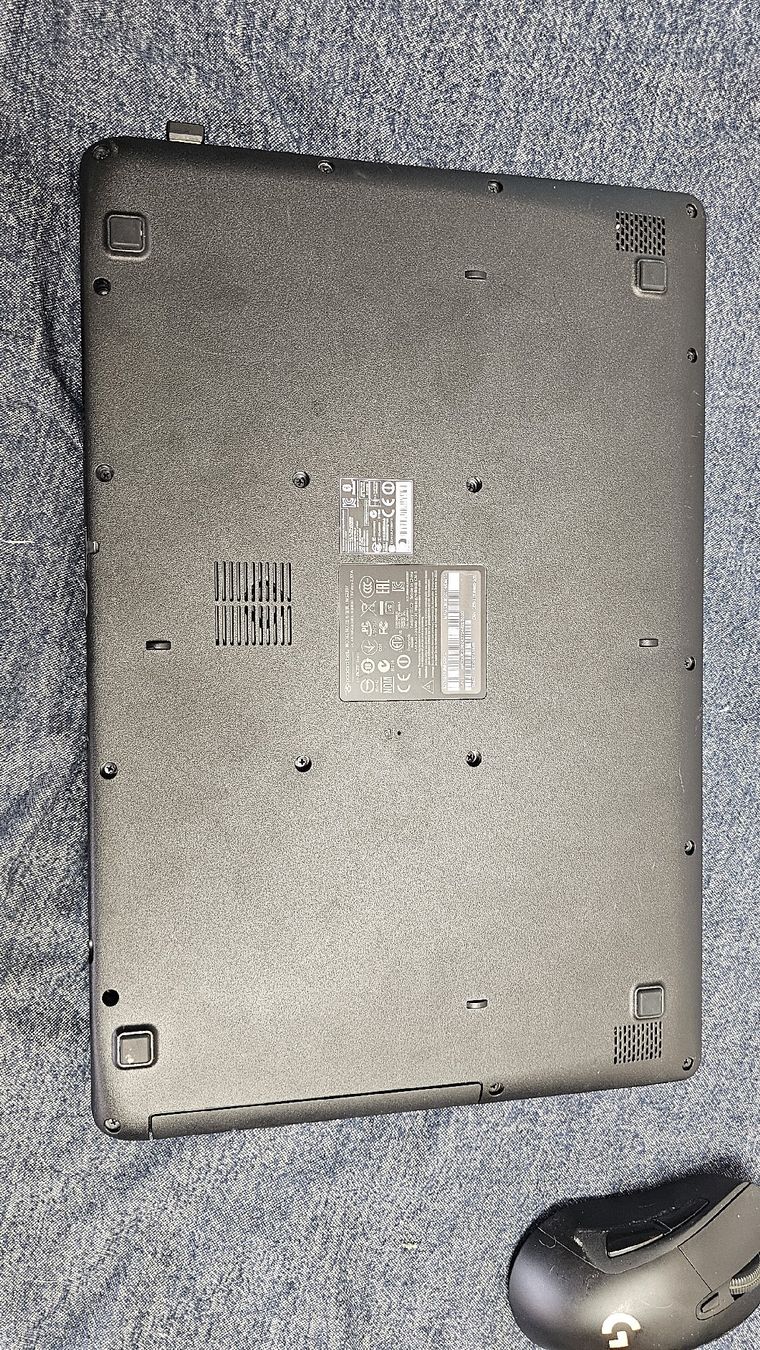 Acer Notebook: Packard Bell Laptop - Windows 11 - Top Zustand! – Usato da Ehrikon venduto da noa_vyp5 2