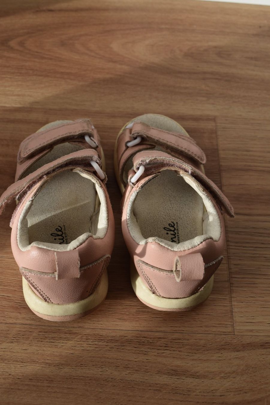 Schuhe für Mädchen: Sandalen rosa (Grösse 23) – Gebraucht aus Aeschi (SO) von clementinli 1