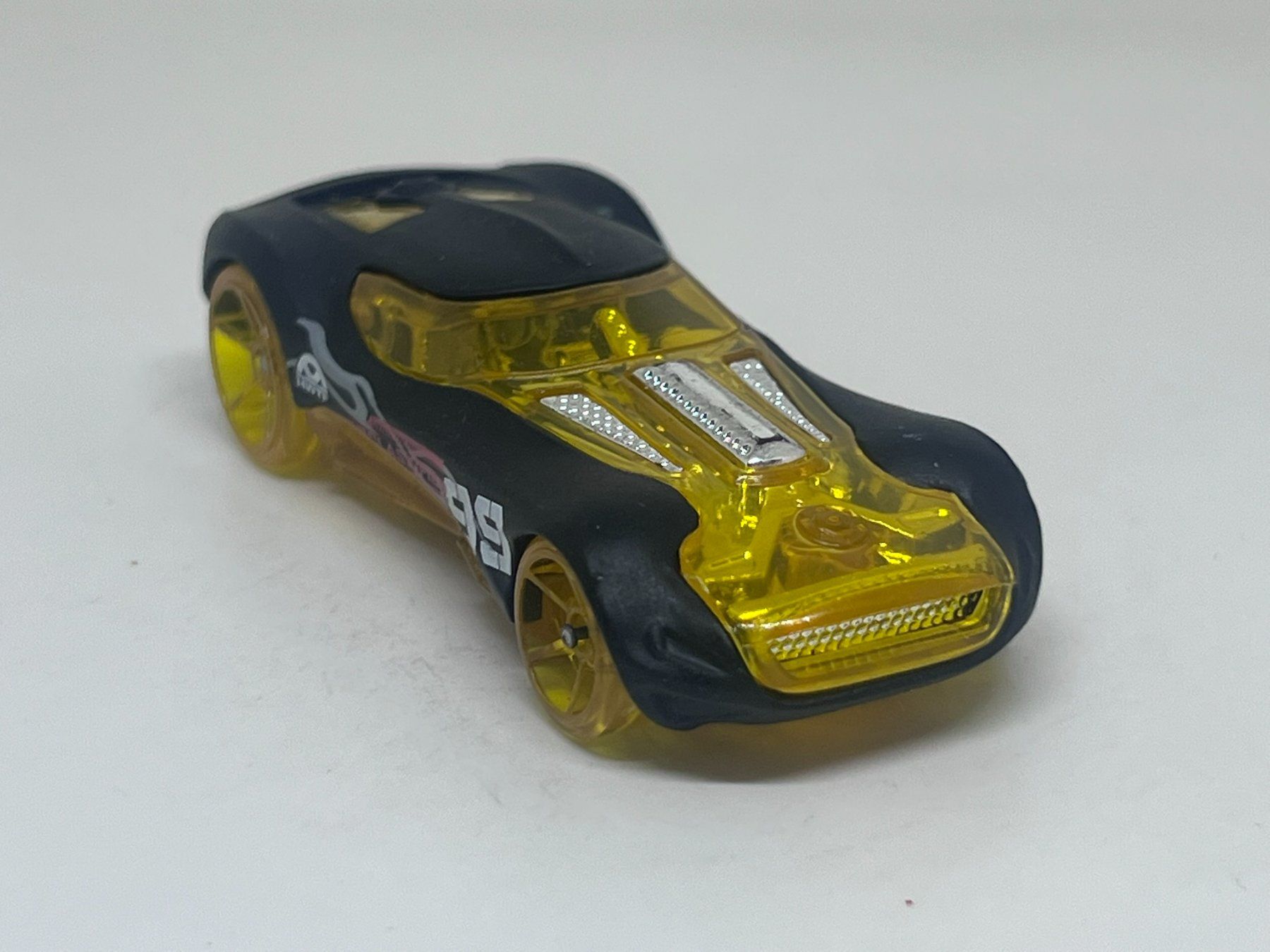 Hot Wheels Voitures modèles: Hot Wheels HW 40 #131 – D'occasion à Wildegg par LaaBoutique