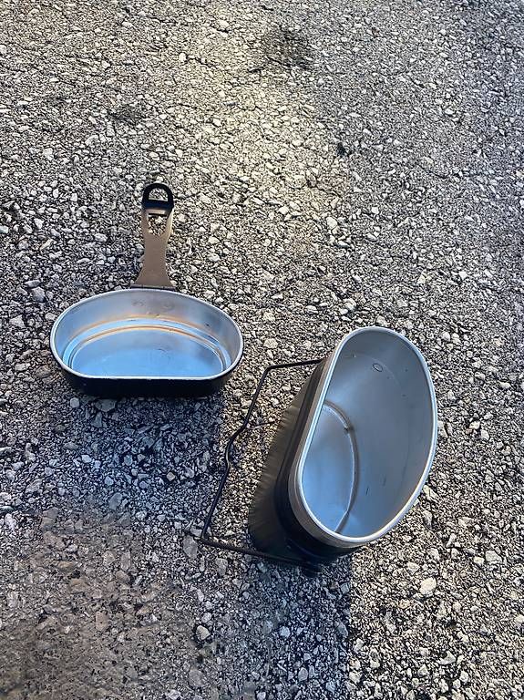 Pentole: Gamelle, militaire, Neuve! Aluminium – Nuovo (secondo la descrizione) da Chamoson venduto da a_laroyale
