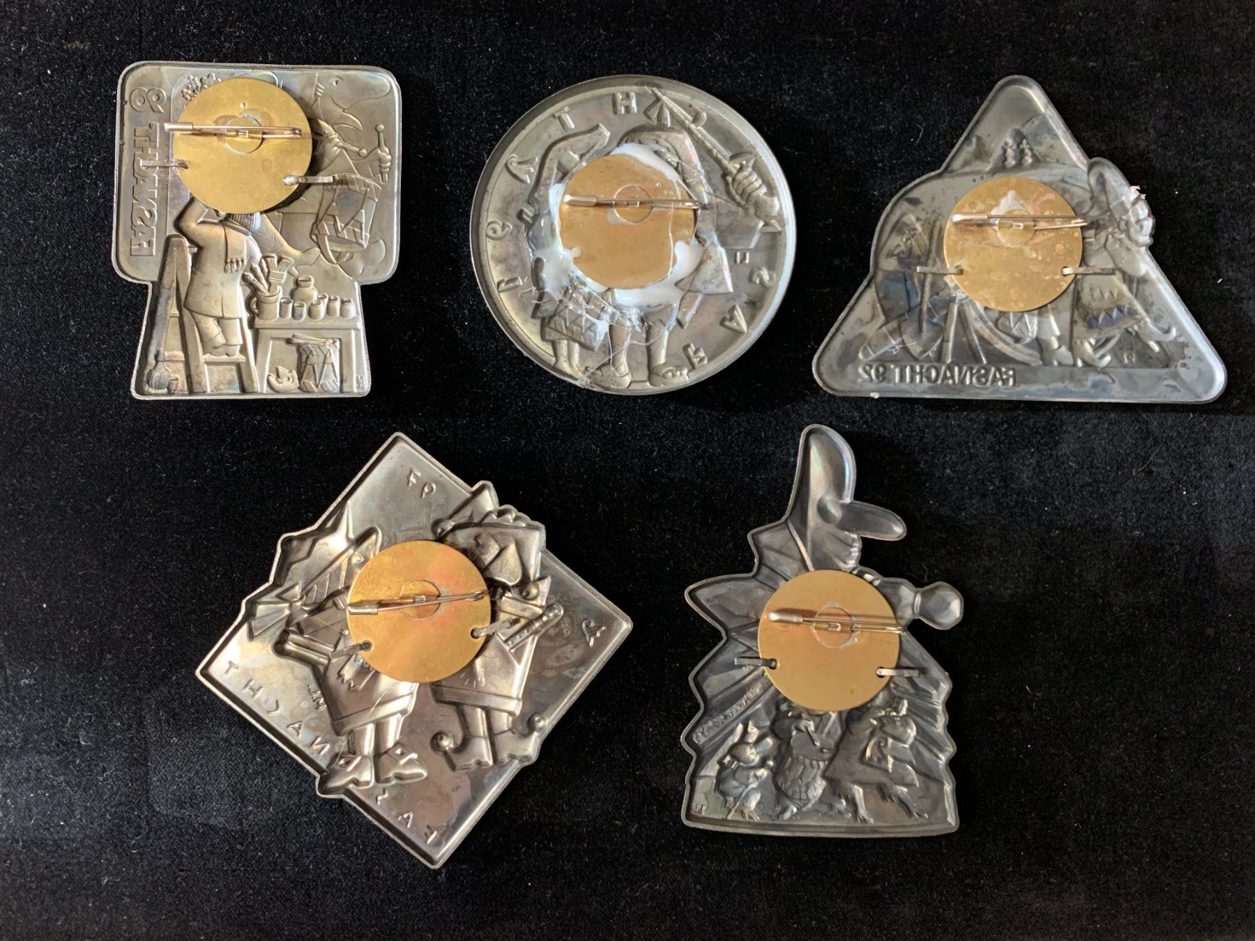 Basler Placchette & Badge: Div. Basler Zug-Plaketten – Usato da Therwil venduto da Zelle13 1