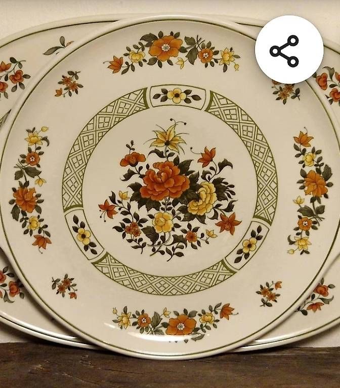 Set di piatti: Wunderschönes EssSeevice 17 tlg – Usato da Kriens venduto da Aschada