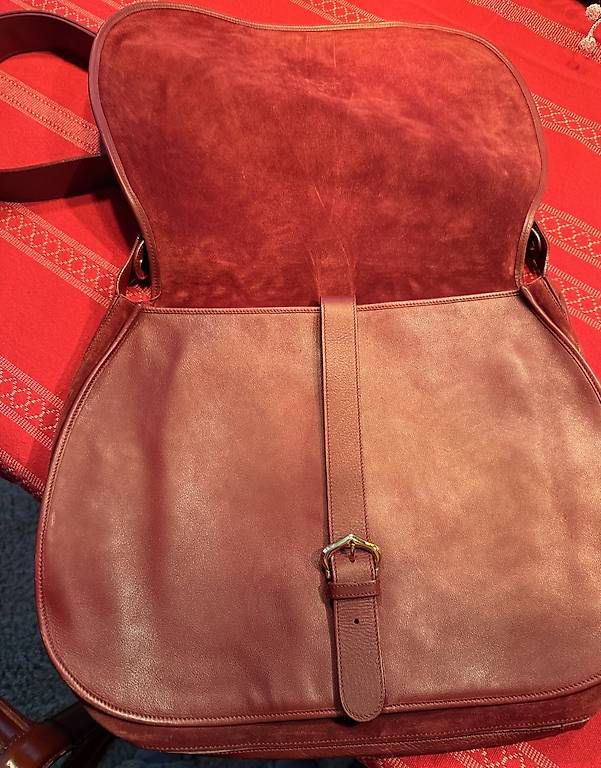 Cartier Altro in  Abbigliamento & Accessori: Sac Cartier bordeaux – Usato da Le Mont-sur-Lausanne venduto da CT70 1