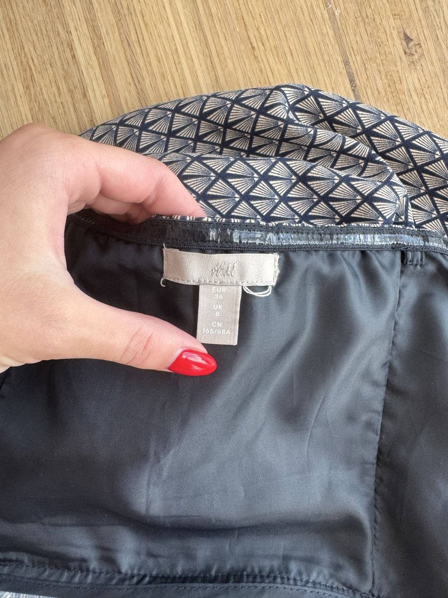 H&M Tute: H&M Jumpsuit - Size 36 – Nuovo (secondo la descrizione) da Zürich venduto da llor.dell 4