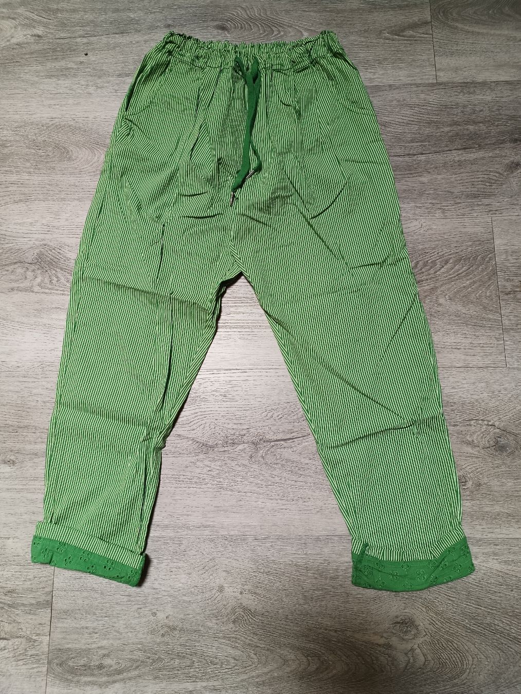 Pantaloni: Sommerhose S/M – Usato da Bätterkinden venduto da Elefantenzoo