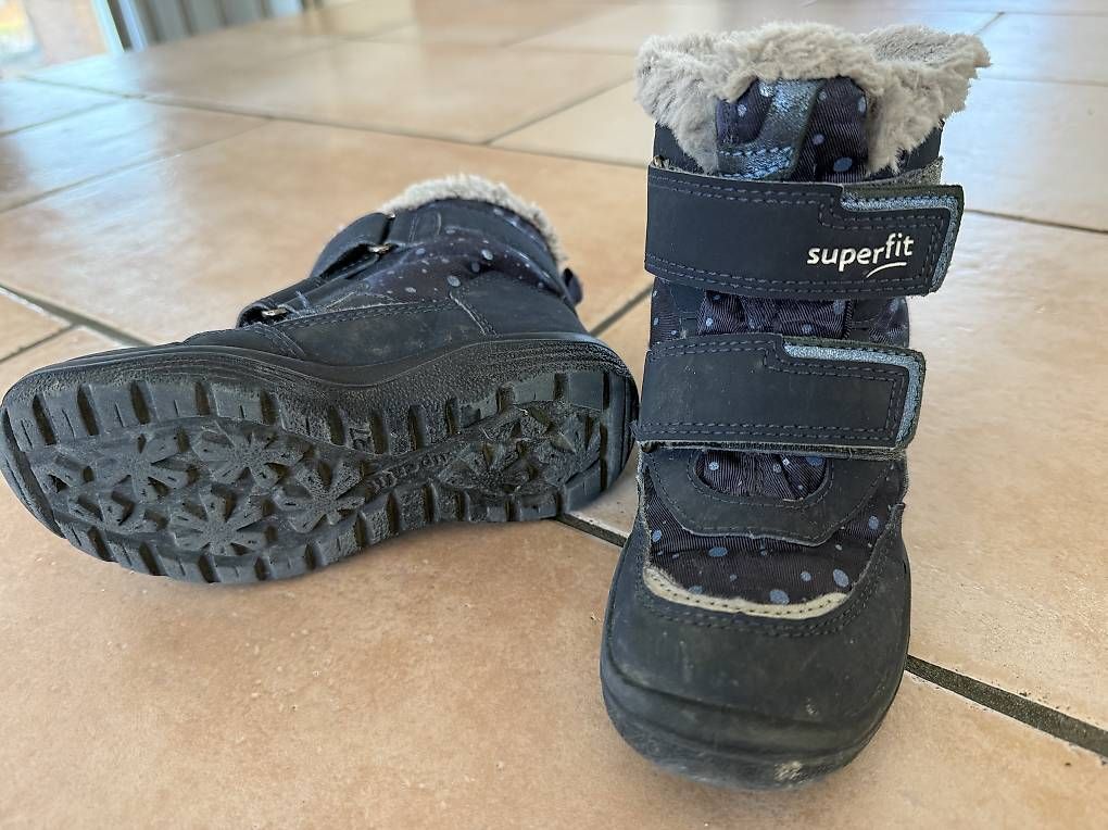Schuhe für Mädchen: Winterstiefel Superfit Gr. 27 – Gebraucht aus Worben von Andi_Gerpe