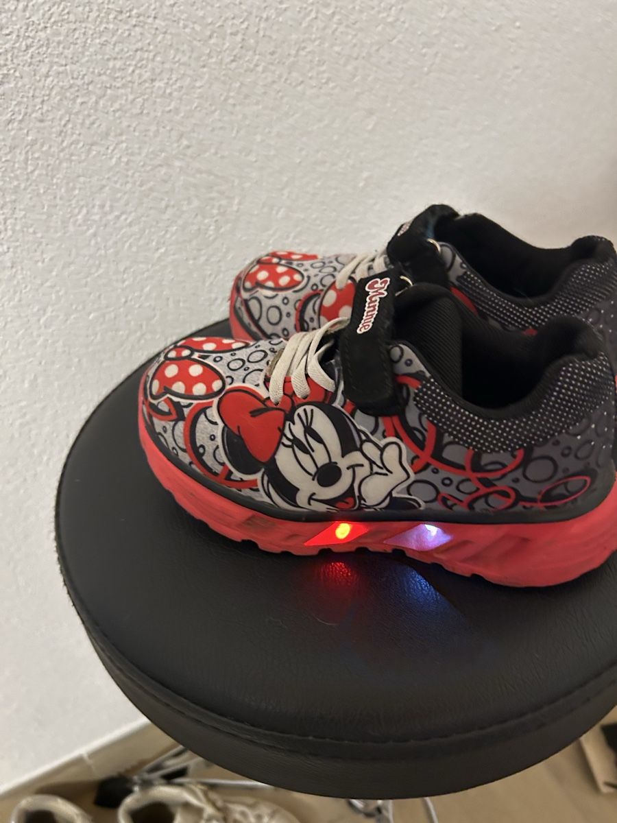 Scarpe per ragazzi: Scarpe con luci – Usato da Bodio TI venduto da mel_6pmm 2