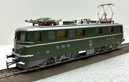 märklin 8350 Hamo= Ae 6/6 SBB 11414 Kantonslok - Guss/Metall