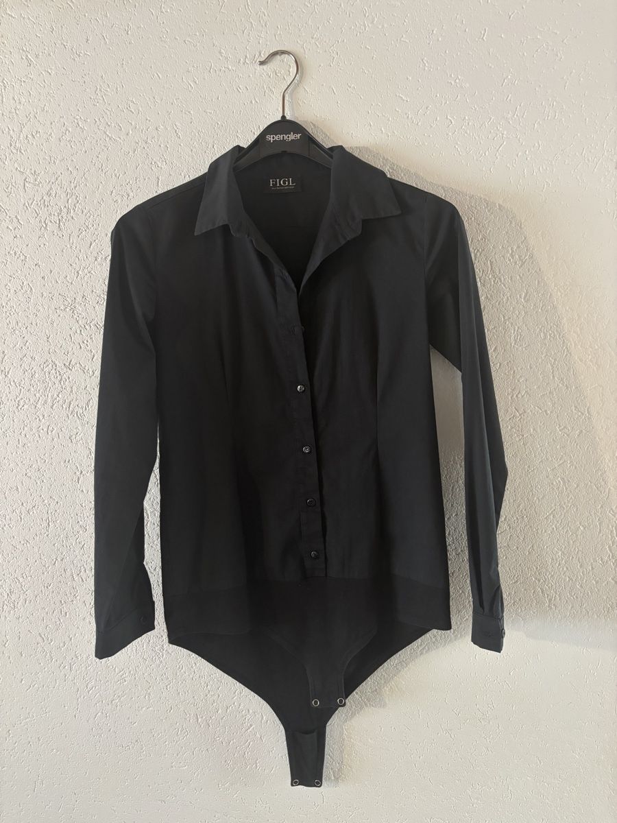 Camicette: Chemise body – Usato da Delémont venduto da Vendeur_3 1