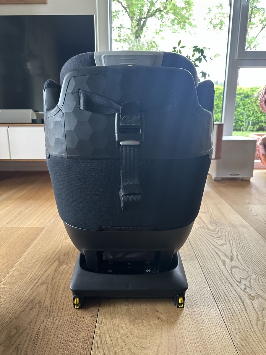 Maxi-Cosi Seggiolini per auto: Maxi-Cosi Kindersitz Titan Pro Schwarz – Usato da Ruswil venduto da GARAN 2