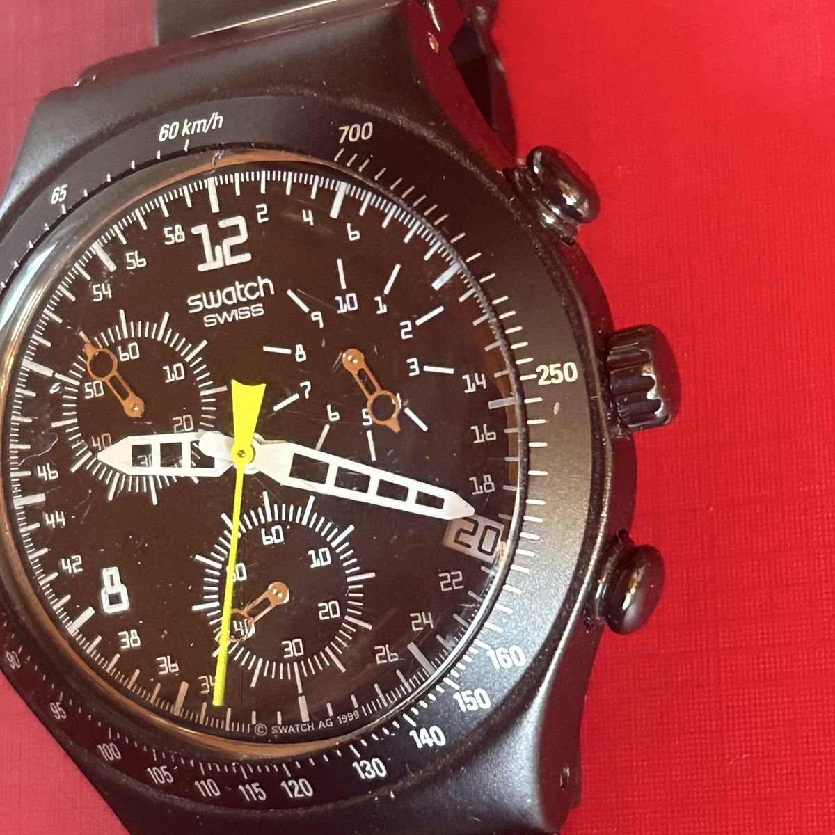 Swatch Orologi: Swatch Uhr  Chronograph Schwarz! – Usato da Laufen venduto da Bellavitaboom 2