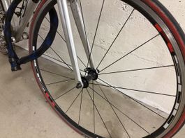 Rennvelo BC Pro blau silber mit Shimano 105 Komponente