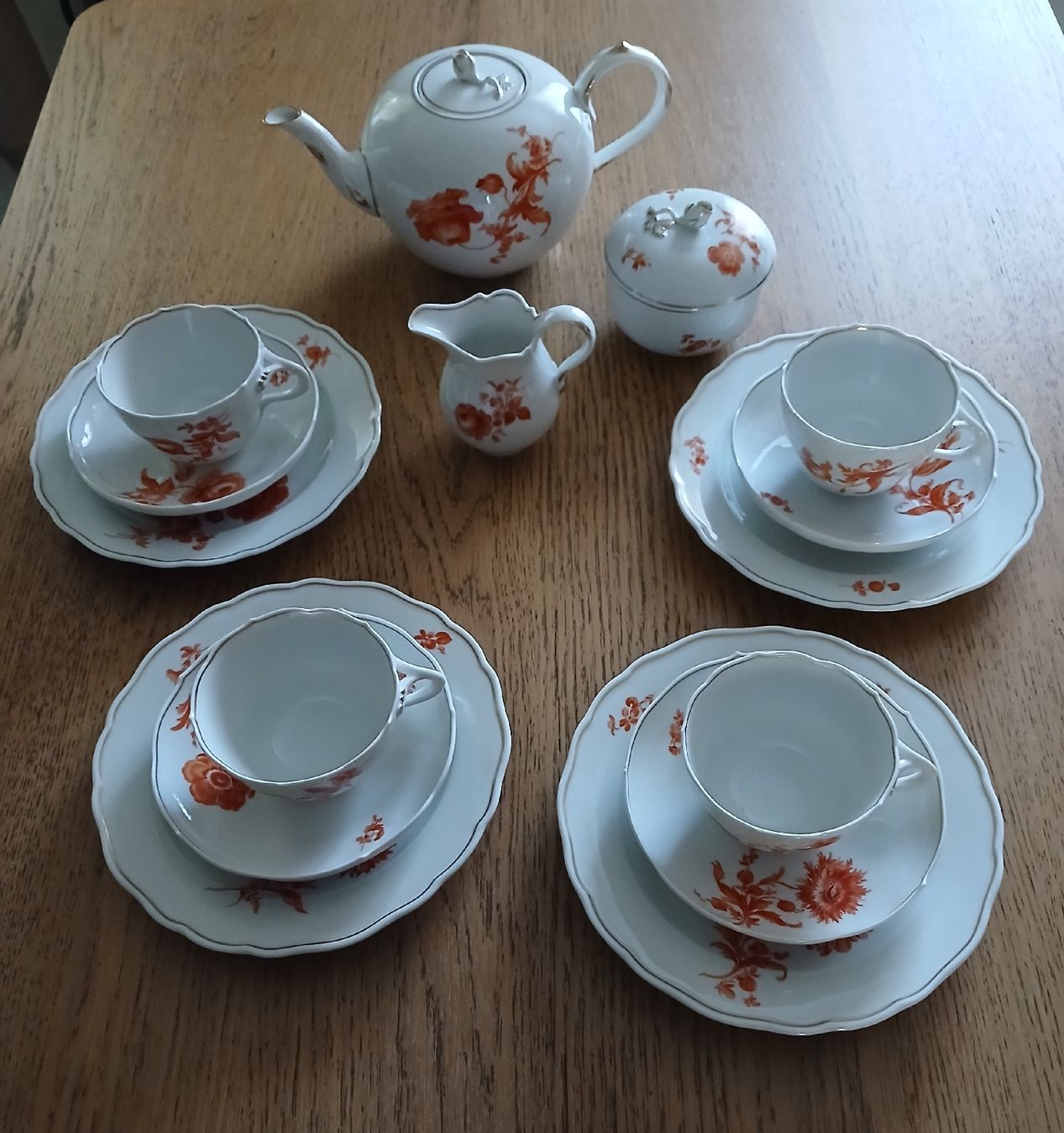 Set di piatti: Meissen Geschirr – Usato da Aarburg venduto da Emelie 1