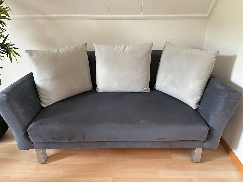 Sofas: Bettsofa in SEHR gutem Zustand – Gebraucht aus Wangen b. Olten von Machita