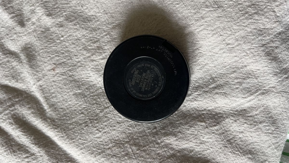 Make-up: Mac Blush – Usato da Zürich venduto da Colorazul 2