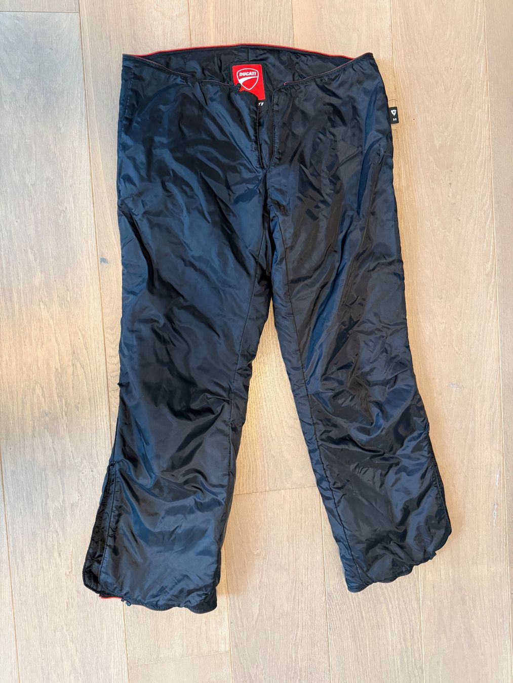 Completi: Motorradkombi Rev-It! by Ducati – Usato da Brunnen venduto da Golgo 5