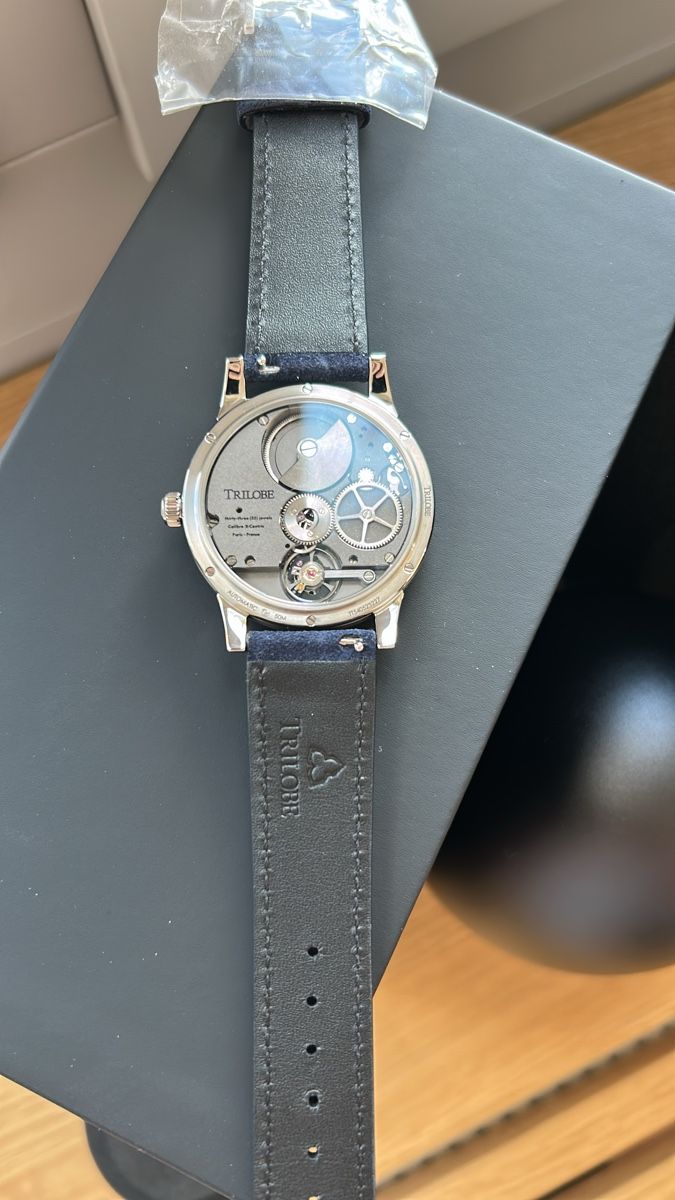 Orologi: Trilobe Nuit Fantastique – Nuovo e nell'imballaggio originale da Zug venduto da mic_8hzn 1