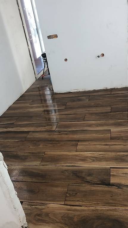 Wände & Decken: Carreleur pro  travail soigné – Gebraucht aus Les Verrières von ren_2kg2 3