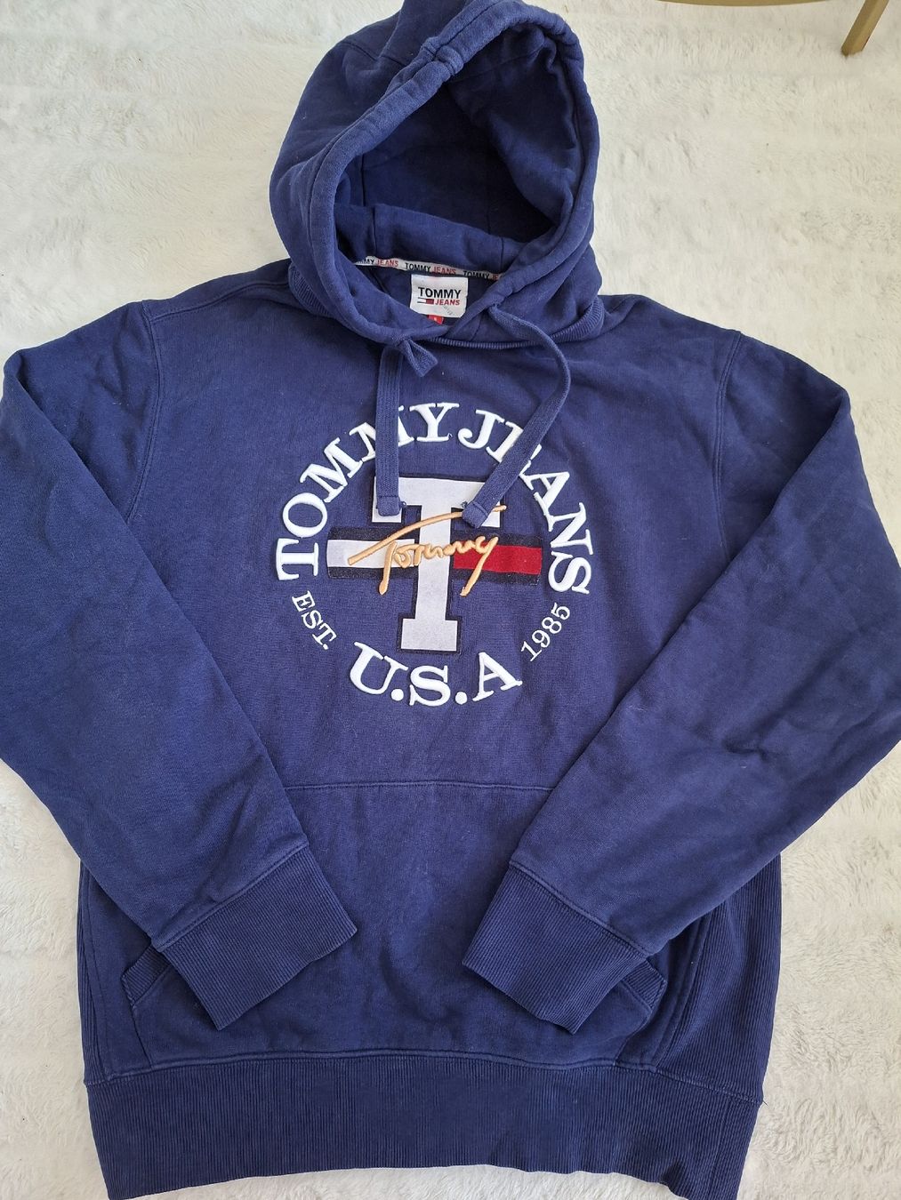 Tommy Hilfiger Maglioni & Felpe: Pull à capuche bleu Tommy Jeans, taille S,  – Usato da Renens VD venduto da ser_j2fn
