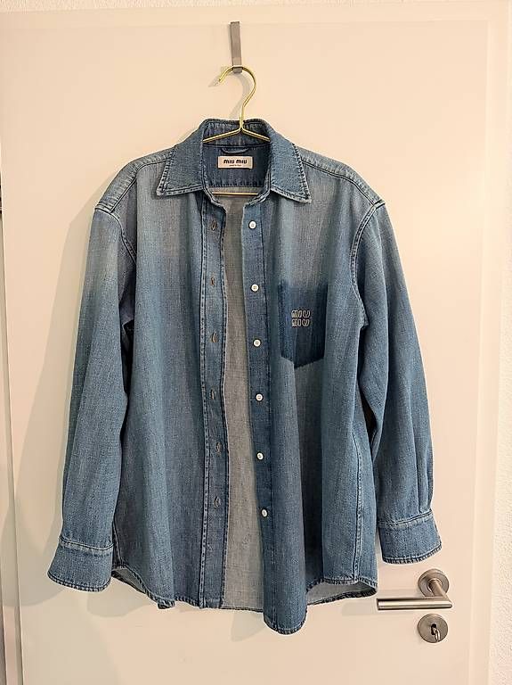 Camicette: Miu Miu Denim Hemd – Usato da Adligenswil venduto da TST04