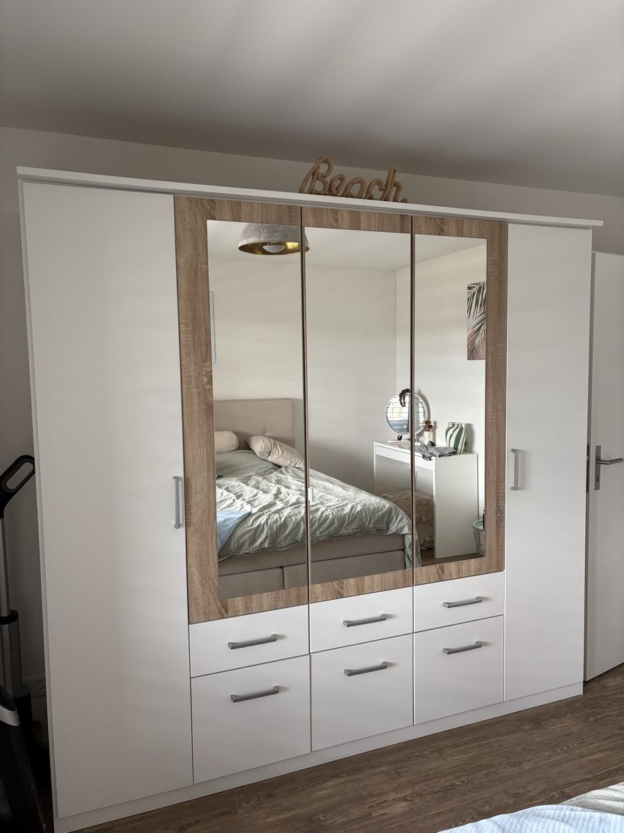 Armoires: Kleiderschrank – D'occasion à Seengen par mic.soph 1