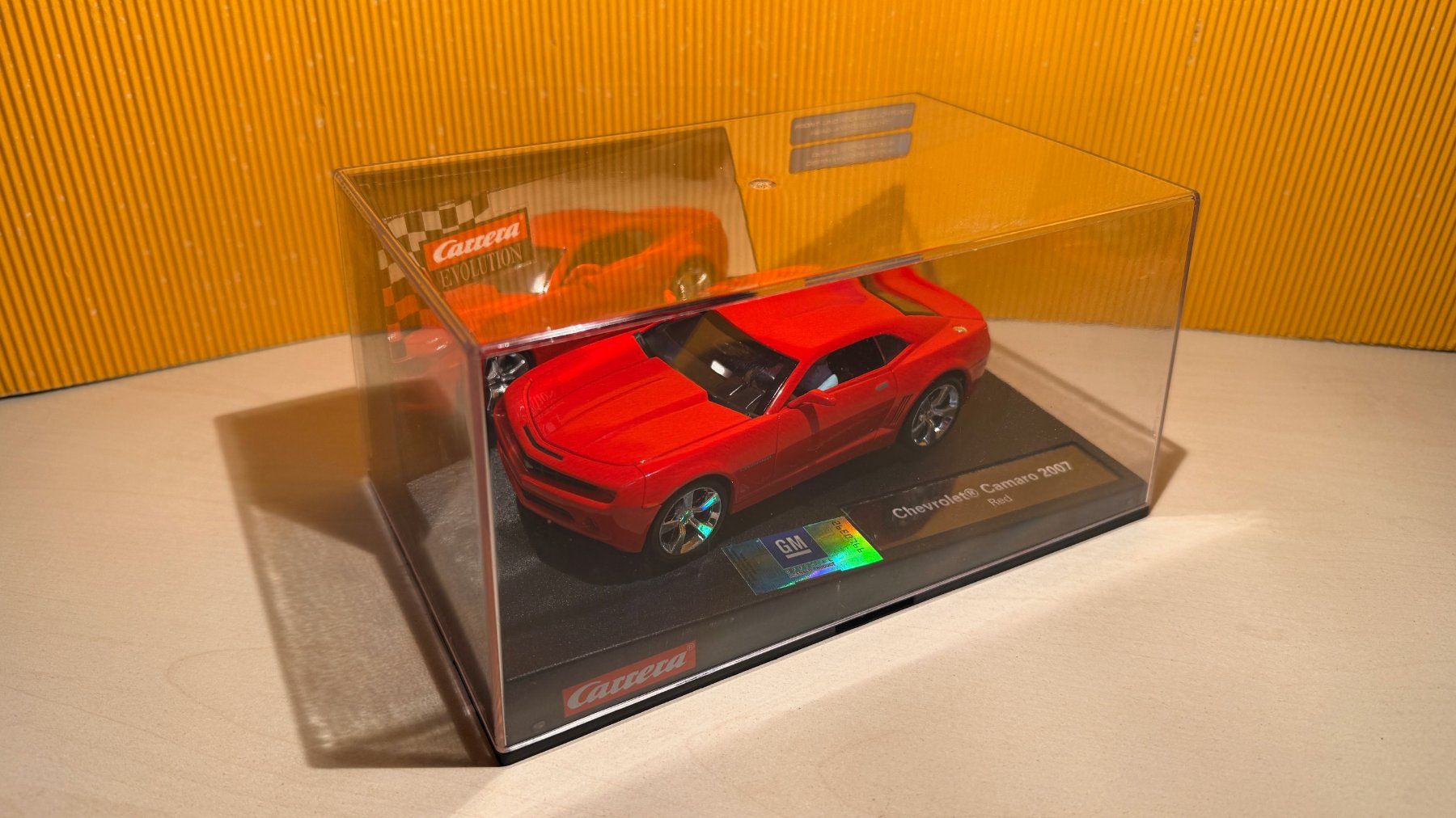 Carrera Piste: Chevrolet Camaro 2007  Streetversion «RED» Evolution - NEU – Nuovo e nell'imballaggio originale da Uzwil venduto da Hanst 8