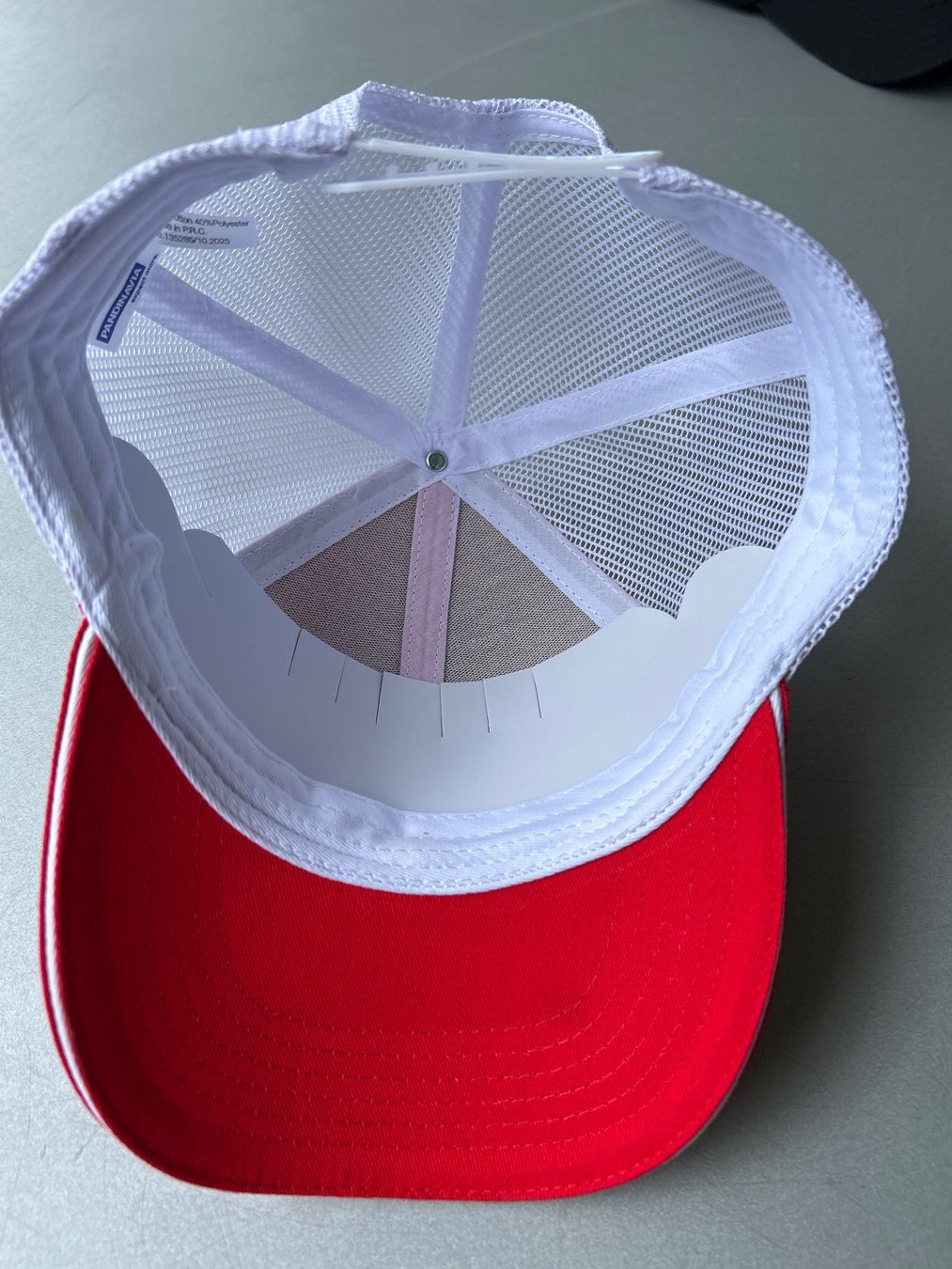 Sonstige Kleidung & Accessoires: Cap verstellbar neu – Gebraucht aus Arth von Vrecam51 1