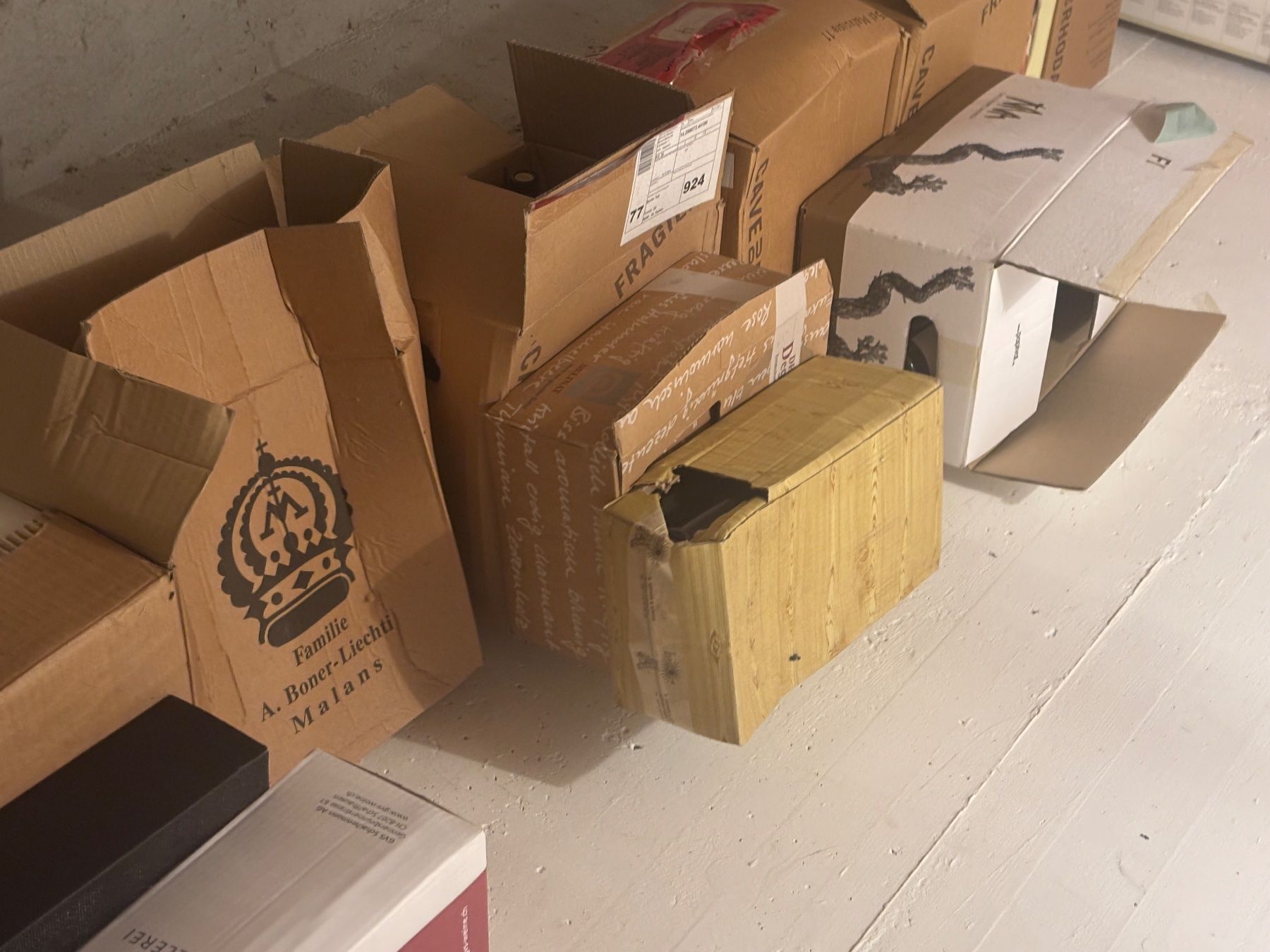 Wein: Auflösung Weinkeller – Neu und originalverpackt aus St. Gallen von ger_2m5y 3