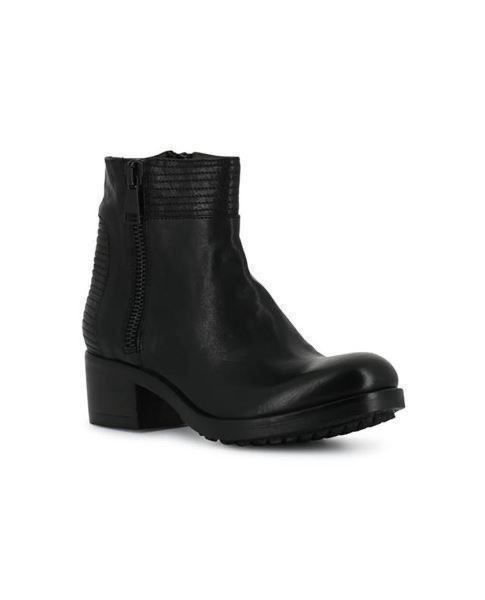 Scarpe da donna: MARKE -FRU.IT Stiefeletten aus Leder – Nuovo (secondo la descrizione) da Buchs-ZH venduto da Frauenkleidermarkt