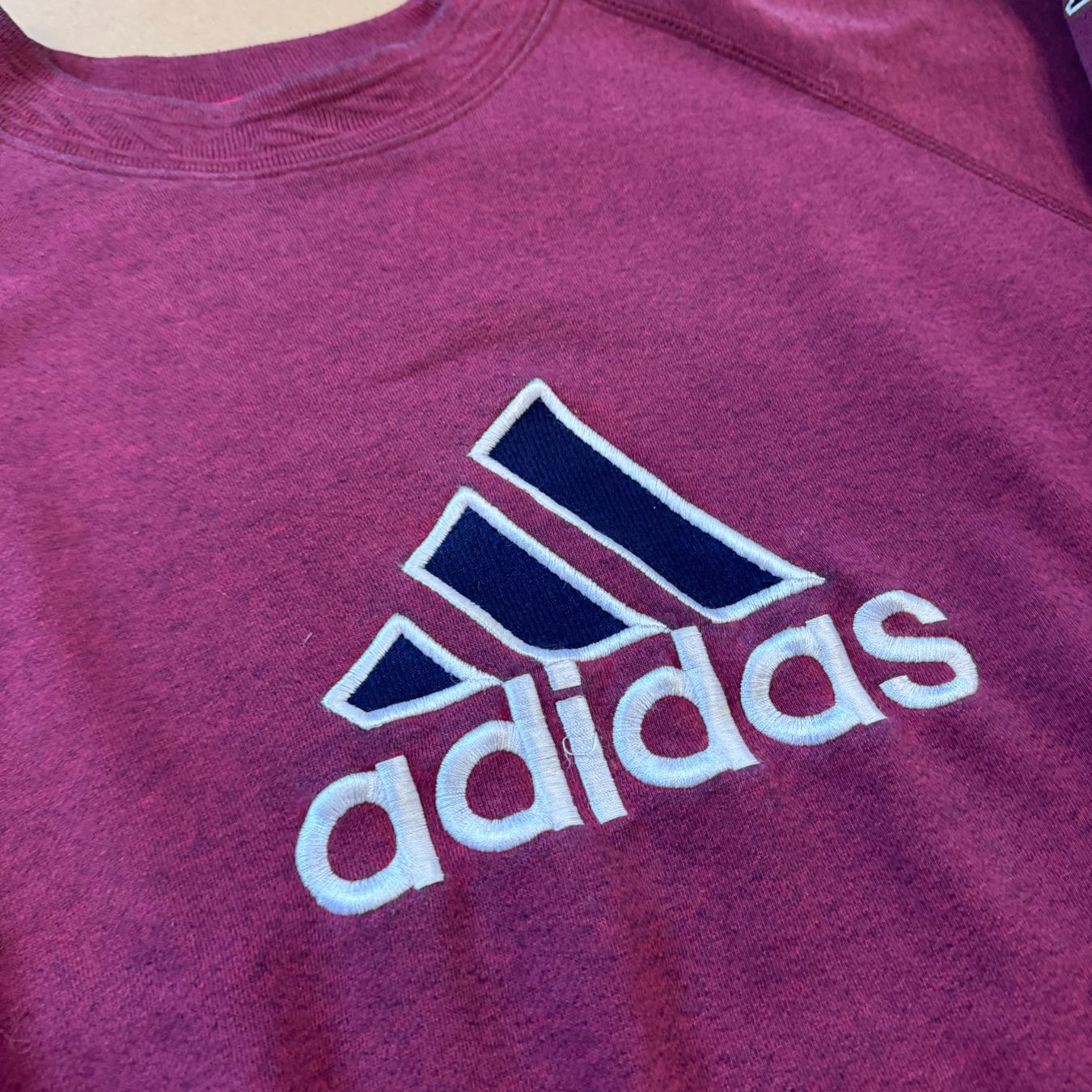 Adidas Pullover & Sweatshirts: Vintage Adidas 90s oversized sweatshirt retro pull – Gebraucht aus St. Gallen von sourced_limited 1