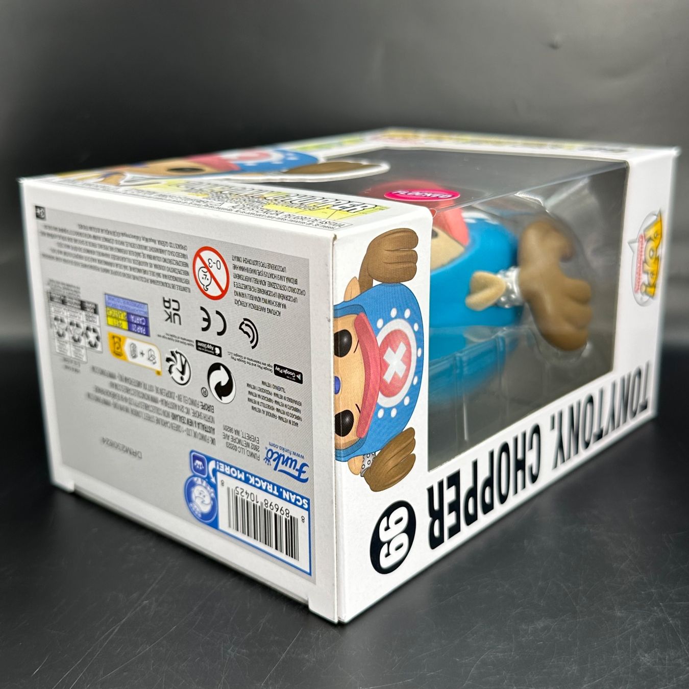 Funko Statuette: Funko Pop One Piece TonyTony. Chopper 99 Flocked – Usato da Düdingen venduto da Nerdworld 3