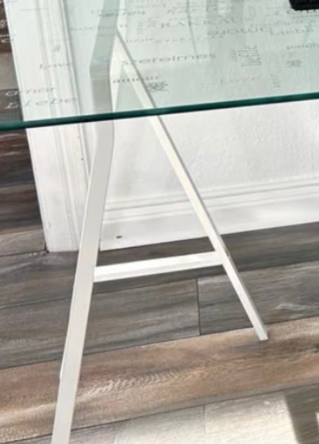 Schreibtische: Schreibtisch von IKEA – Gebraucht aus Heerbrugg von hel_xc85 6