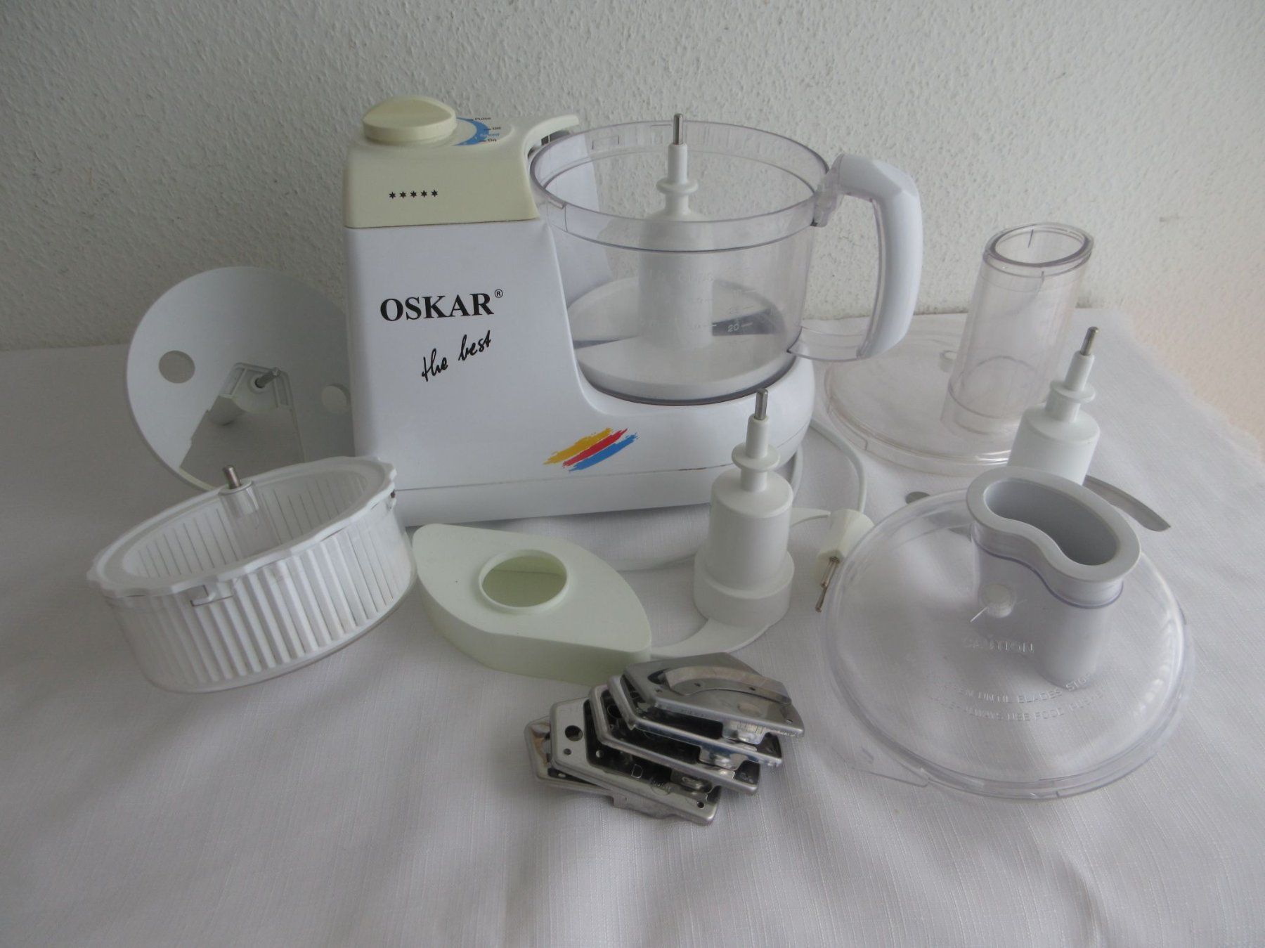 Elettrodomestici da cucina: Oskar Küchenmaschine "The Best" – Usato da Binningen venduto da Oldfashion 4